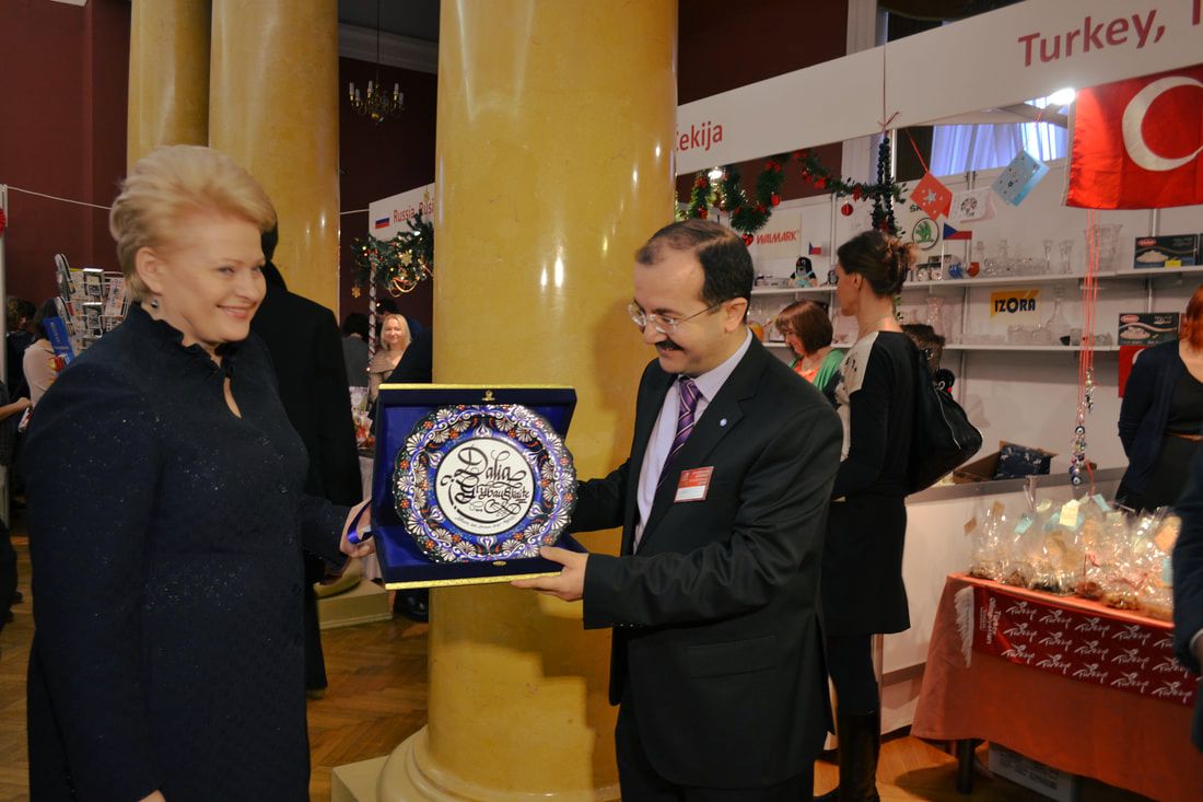 Dalia Grybauskaitė with Balturka's director Ishak Akay